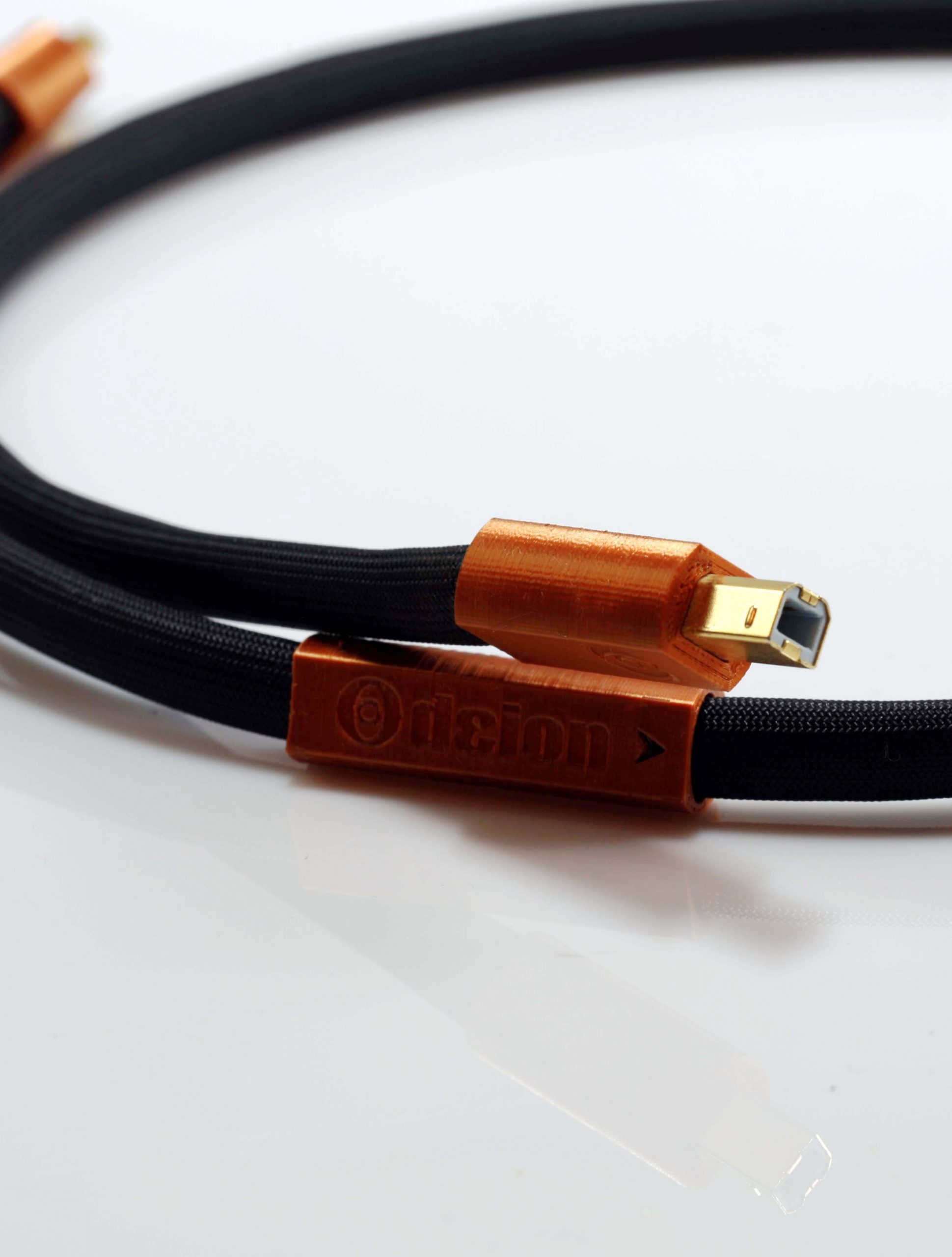 Epsilon Numérique USB Digital Odeion Cables (détail)